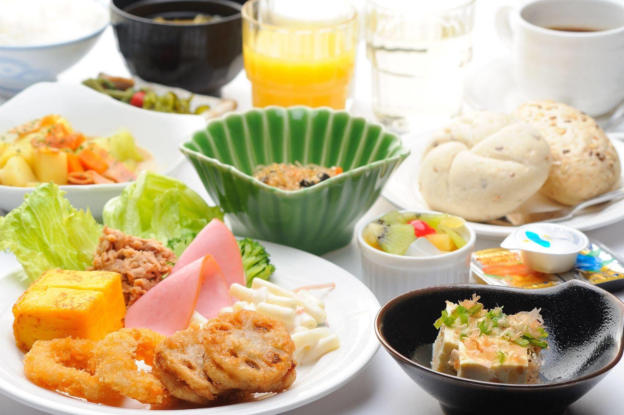 Hotel Route-Inn Fukaya Ekimae Zewnętrze zdjęcie